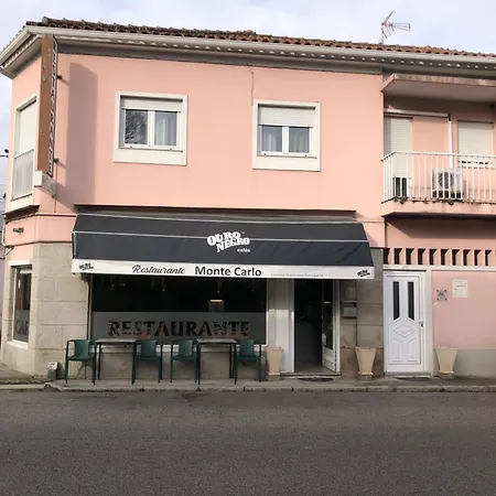 Restaurante E Alojamento Local Monte Carlo B&B *